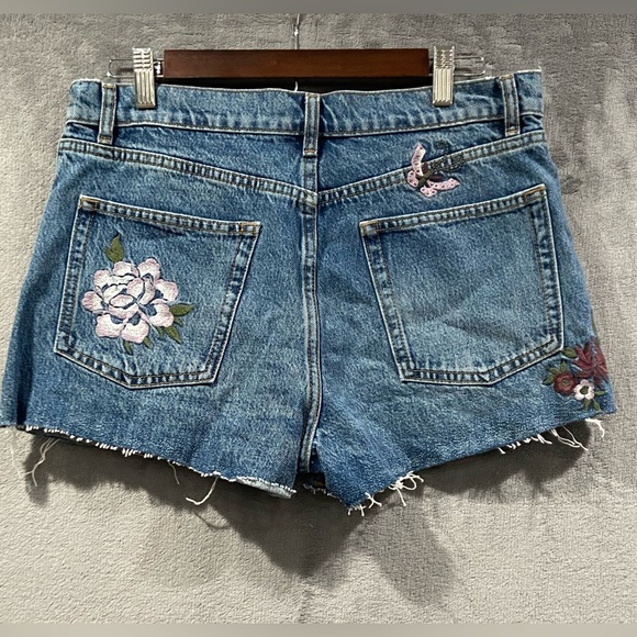 Reformation Charlie High Rise Jean Short Fauna Embroidery Women’s  Size 30 NWT - Picture 9 of 12
